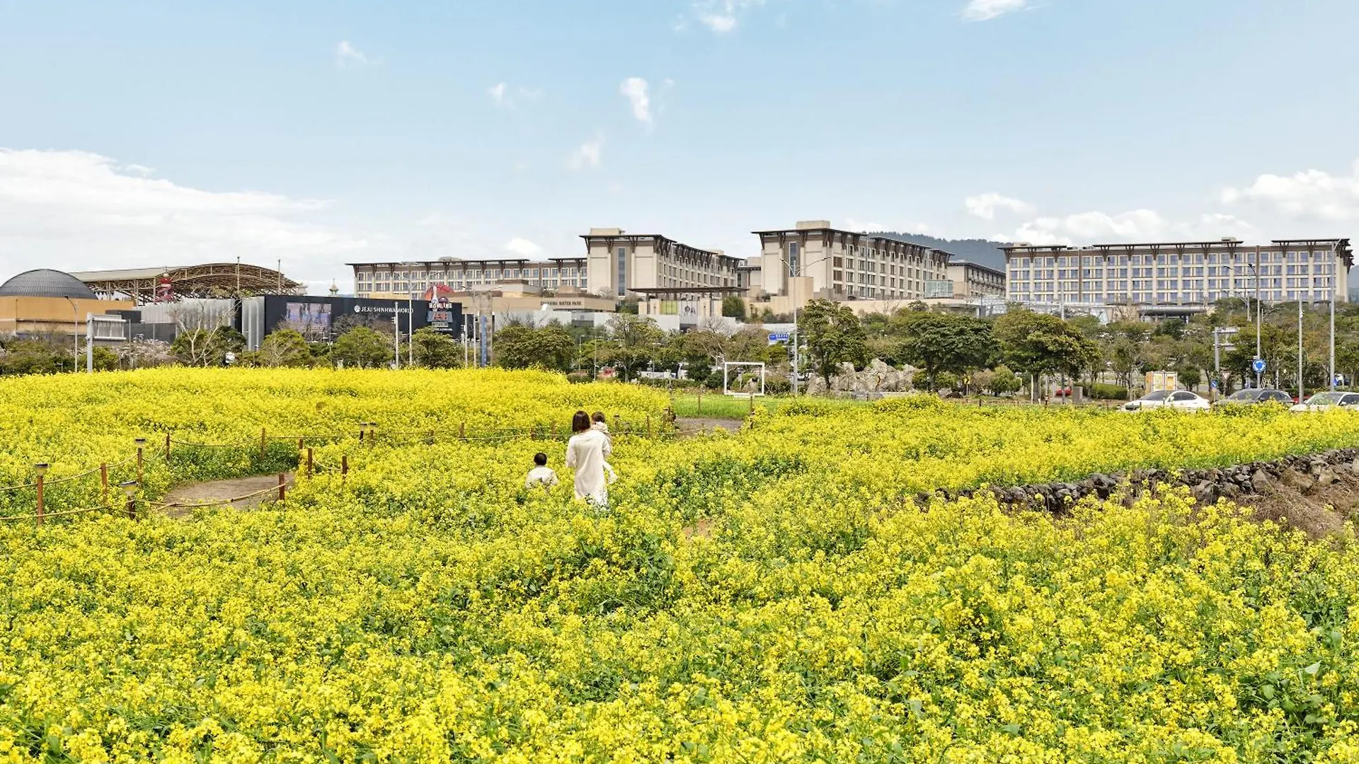 Landing Jeju Shinhwa World Hotel